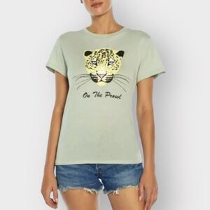 Nwt WILDFOX On the Prowl Keke Short Sleeve Graphic T Shirt Top (Sz M)